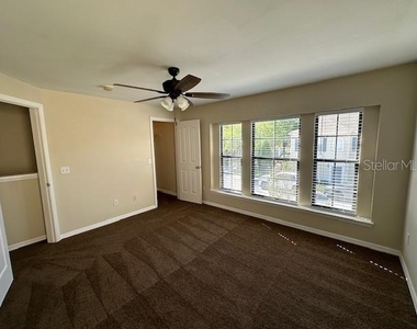 727 Siena Palm Drive - Photo Thumbnail 7