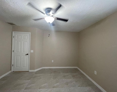 568 Finch Court - Photo Thumbnail 20
