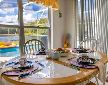 2703 Chatham - Photo Thumbnail 9