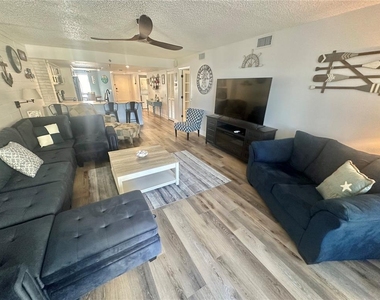 6035 Sea Ranch Drive - Photo Thumbnail 9