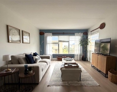3806 Gulf Of Mexico Drive - Photo Thumbnail 5