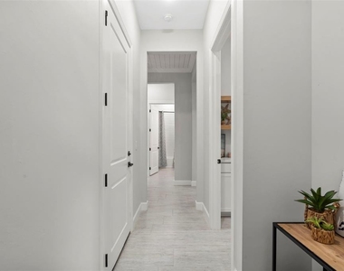 14560 Eagle Branch Drive - Photo Thumbnail 6