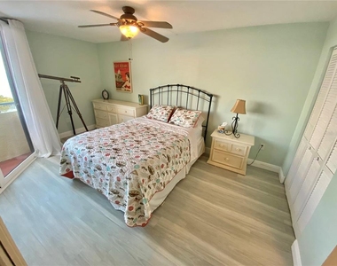 6009 Sea Ranch Drive - Photo Thumbnail 11