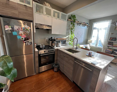 38 Catherine Street - Photo Thumbnail 5