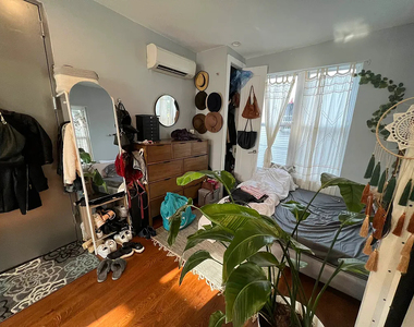 38 Catherine Street - Photo Thumbnail 8