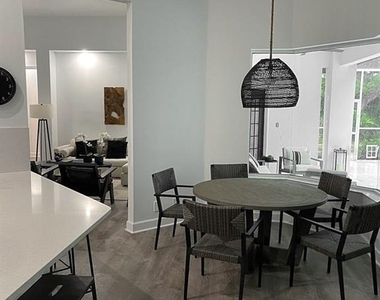 6975 Nw Highway 225a - Photo Thumbnail 13