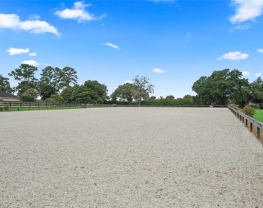 6975 Nw Highway 225a - Photo Thumbnail 58