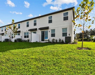 8683 Holly Grove Court - Photo Thumbnail 21