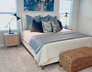 8683 Holly Grove Court - Photo Thumbnail 18