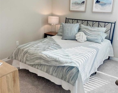 8683 Holly Grove Court - Photo Thumbnail 19