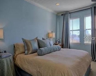 107 S Packwood Avenue - Photo Thumbnail 22