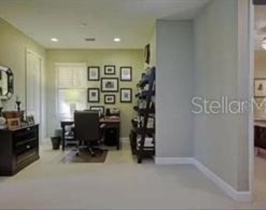 107 S Packwood Avenue - Photo Thumbnail 31
