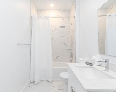 277 Famagusta Drive - Photo Thumbnail 15