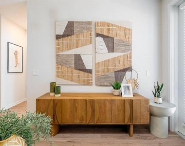 3020 Base Boulevard - Photo Thumbnail 42