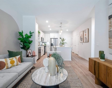 3020 Base Boulevard - Photo Thumbnail 43