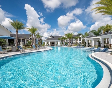 3020 Base Boulevard - Photo Thumbnail 35