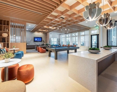 3020 Base Boulevard - Photo Thumbnail 21
