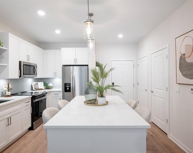 3020 Base Boulevard - Photo Thumbnail 62