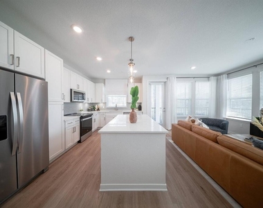 3020 Base Boulevard - Photo Thumbnail 52