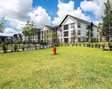 3020 Base Boulevard - Photo Thumbnail 32
