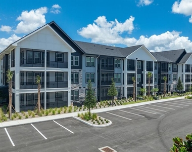3020 Base Boulevard - Photo Thumbnail 39