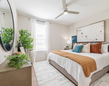 3020 Base Boulevard - Photo Thumbnail 55