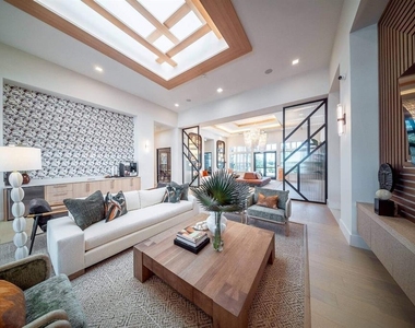 3020 Base Boulevard - Photo Thumbnail 18
