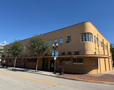 221 S Parramore Avenue - Photo Thumbnail 1