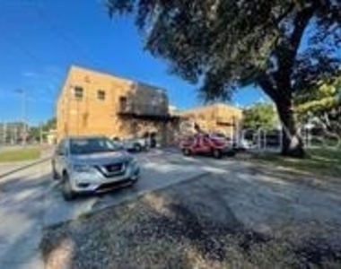221 S Parramore Avenue - Photo Thumbnail 11