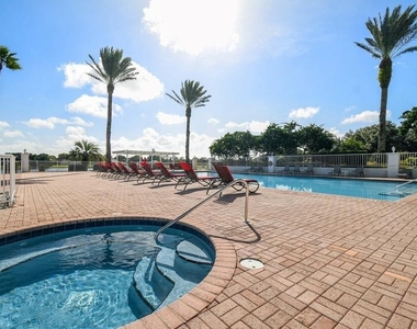 9104 Wade Street - Photo Thumbnail 28