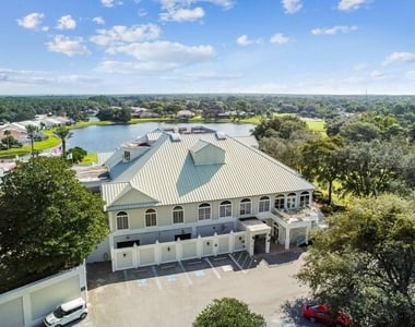 9104 Wade Street - Photo Thumbnail 24
