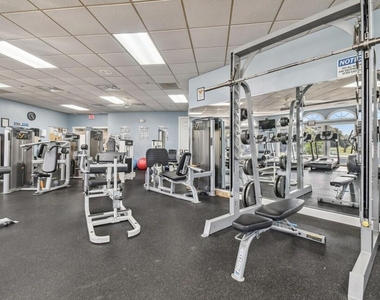9104 Wade Street - Photo Thumbnail 27