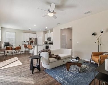 9104 Wade Street - Photo Thumbnail 9