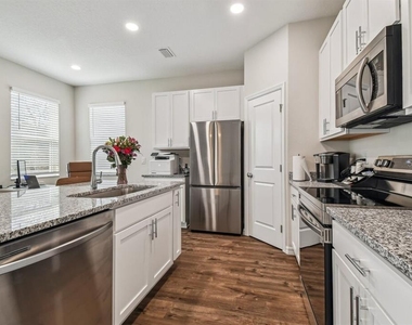 8983 Wade Street - Photo Thumbnail 15