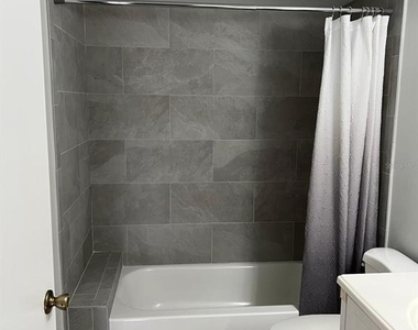 1324 S Pine Ridge Circle - Photo Thumbnail 9