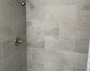 1324 S Pine Ridge Circle - Photo Thumbnail 11