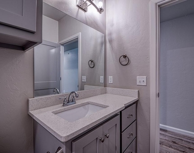 1520 S 7th Street - Photo Thumbnail 10