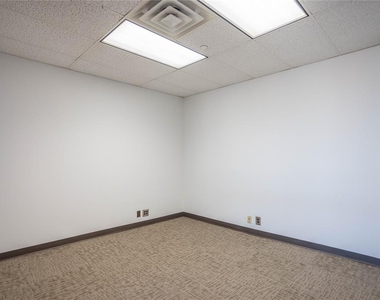 1100 E Main Street - Photo Thumbnail 5