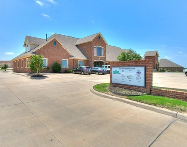1703 Professional Circle - Photo Thumbnail 1