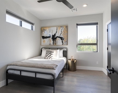 817 Nw 6th Street - Photo Thumbnail 22