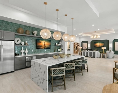 1310 Ridgeview Circle - Photo Thumbnail 11