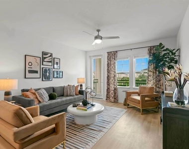 1310 Ridgeview Circle - Photo Thumbnail 27