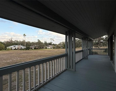 176 Palm View Court - Photo Thumbnail 21