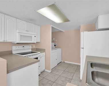 2918 Fan Palm Drive - Photo Thumbnail 3