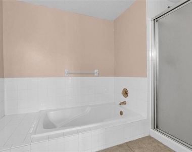 2918 Fan Palm Drive - Photo Thumbnail 6