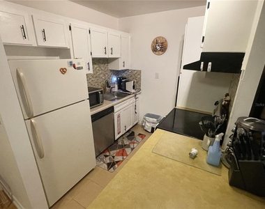 239 S Mcmullen Booth Road - Photo Thumbnail 9