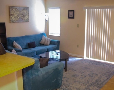 239 S Mcmullen Booth Road - Photo Thumbnail 7
