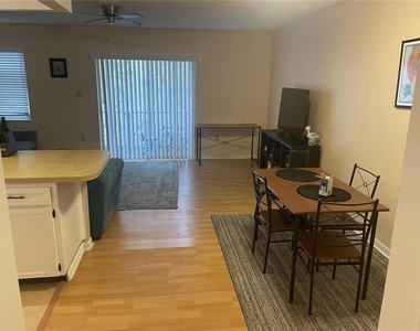 239 S Mcmullen Booth Road - Photo Thumbnail 2