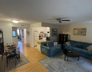 239 S Mcmullen Booth Road - Photo Thumbnail 5