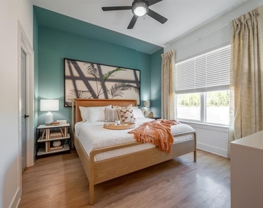 11929 Pioneers Way - Photo Thumbnail 35
